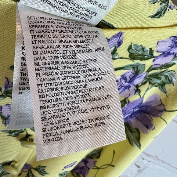 H&M Divided viscose yellow floral slit pencil button skirt size 12 NWOT - Picture 7 of 7